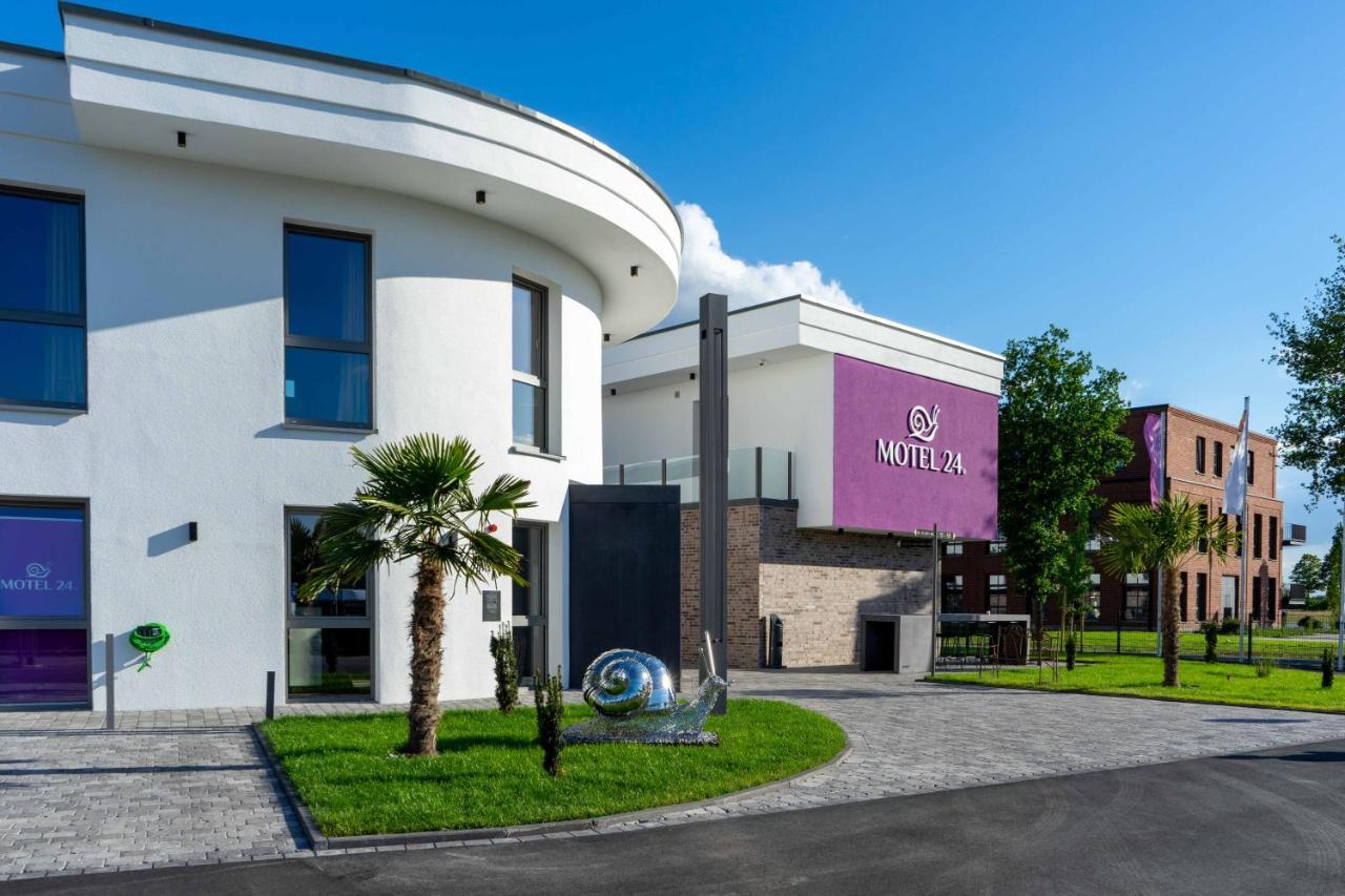 Motel24 Rietberg Bagian luar foto