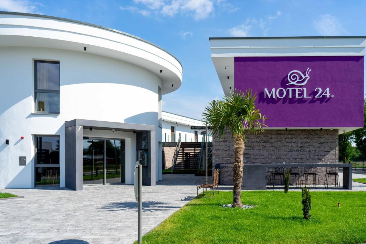 Motel24 Rietberg Bagian luar foto